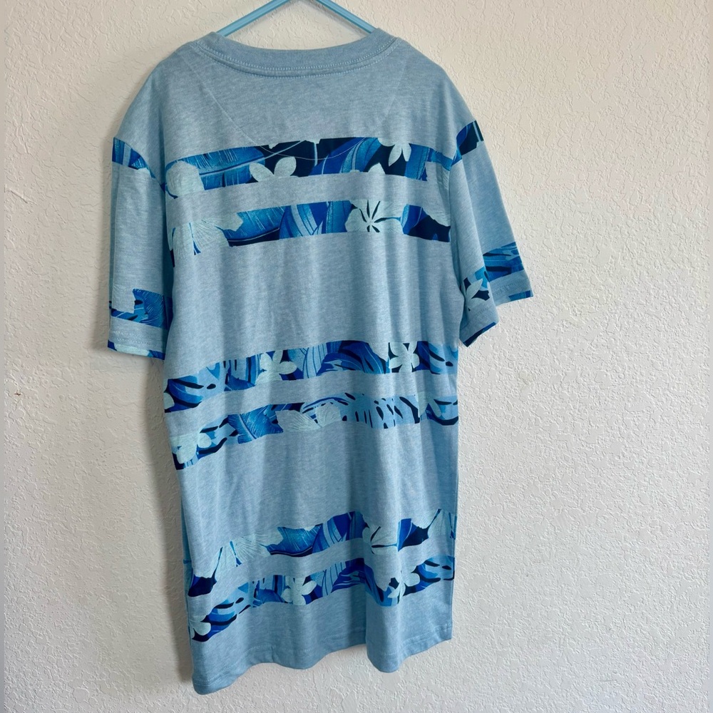 Hurley Boys Striped Tee Shirt, size Large - Picture 4 of 4